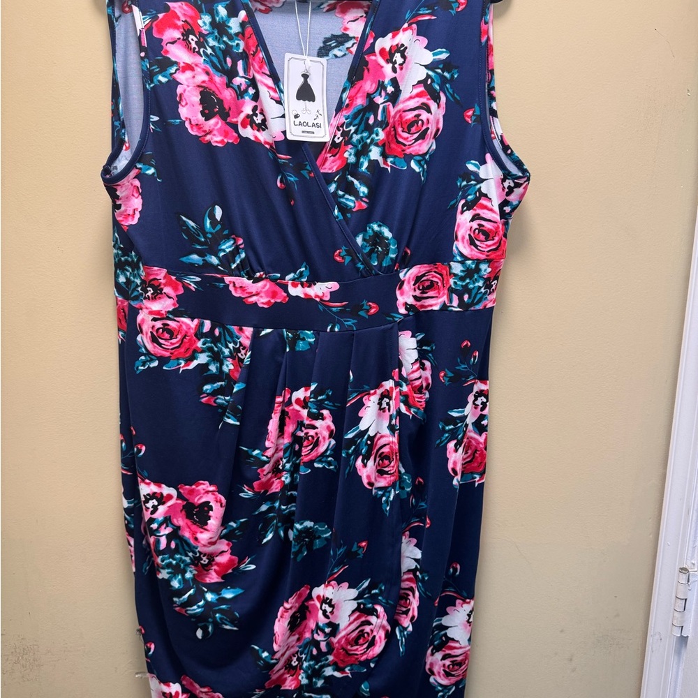 NWT Floral Sleeveless Dress - Navy and Pink Size 3X